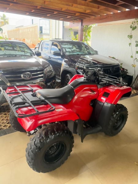 QUADRICICLO HONDA NA SUA GARAGEM 